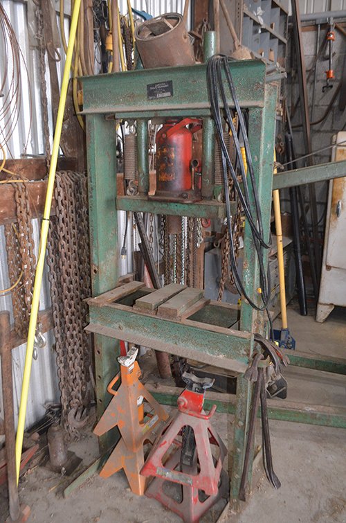 Property photo 125 - FARM EQUIPMENT AUCTION - NEW ERA FARMS, LP IN ALLEN COUNTY, INDIANA